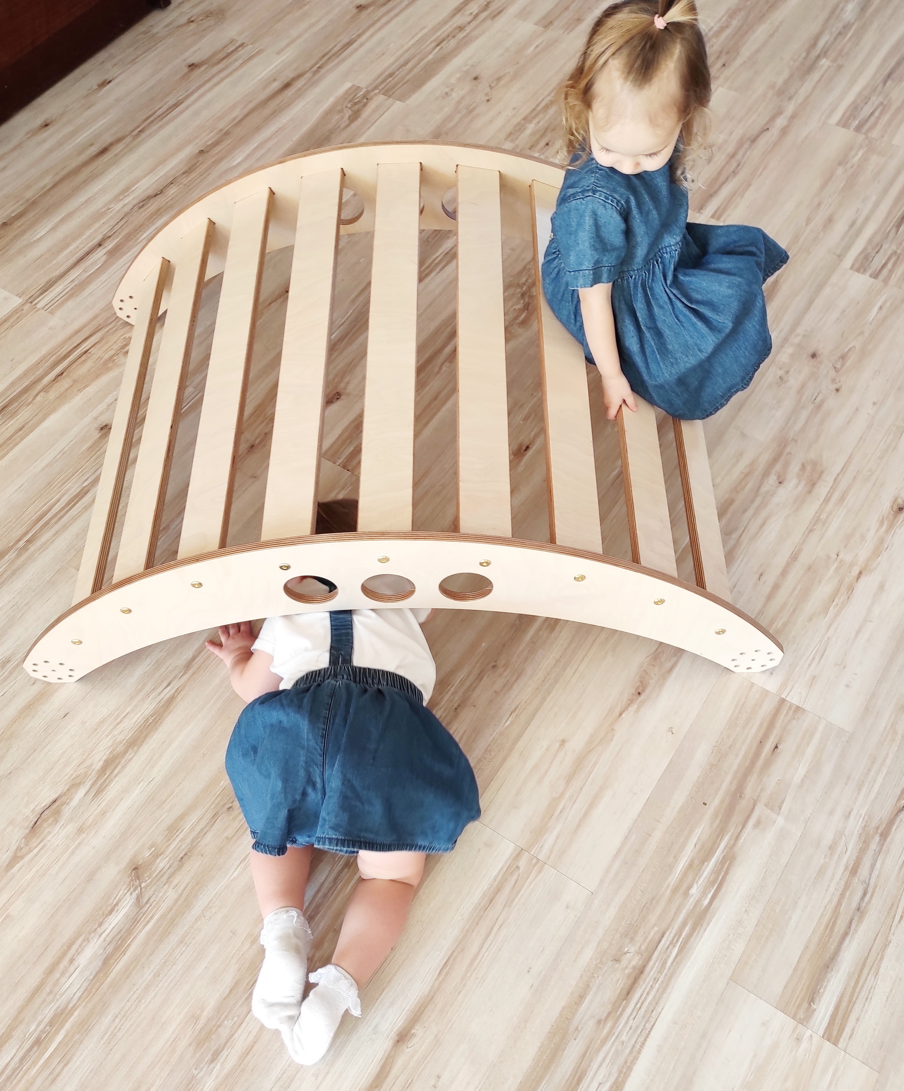 Why Do Toddlers Need a Climbing Set? Physical Development, Risk Assessment & Peace for Parents