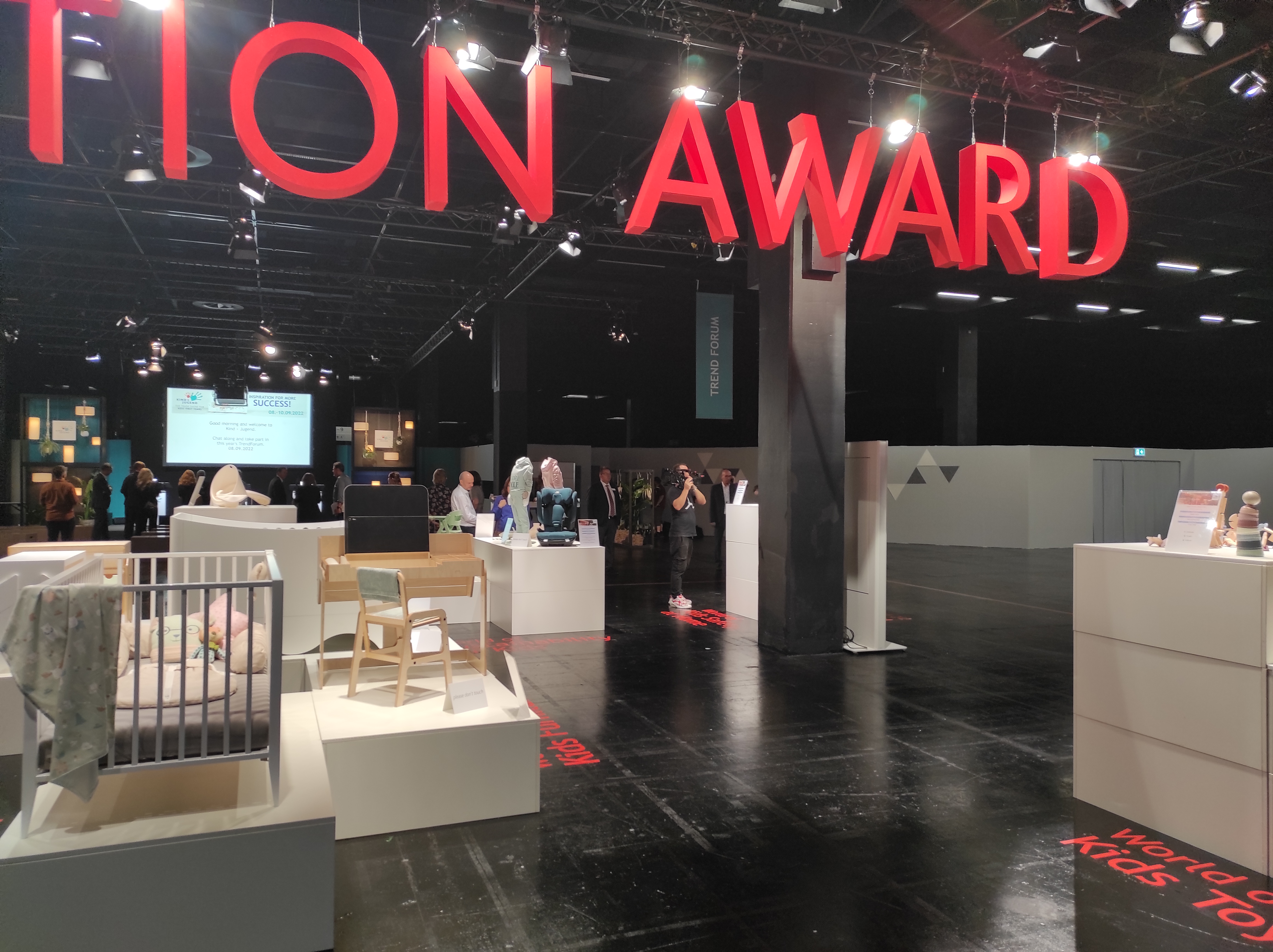 Kind + Jugend Innovation Award 2022 Nomination for Luula Table Set: Our First Award