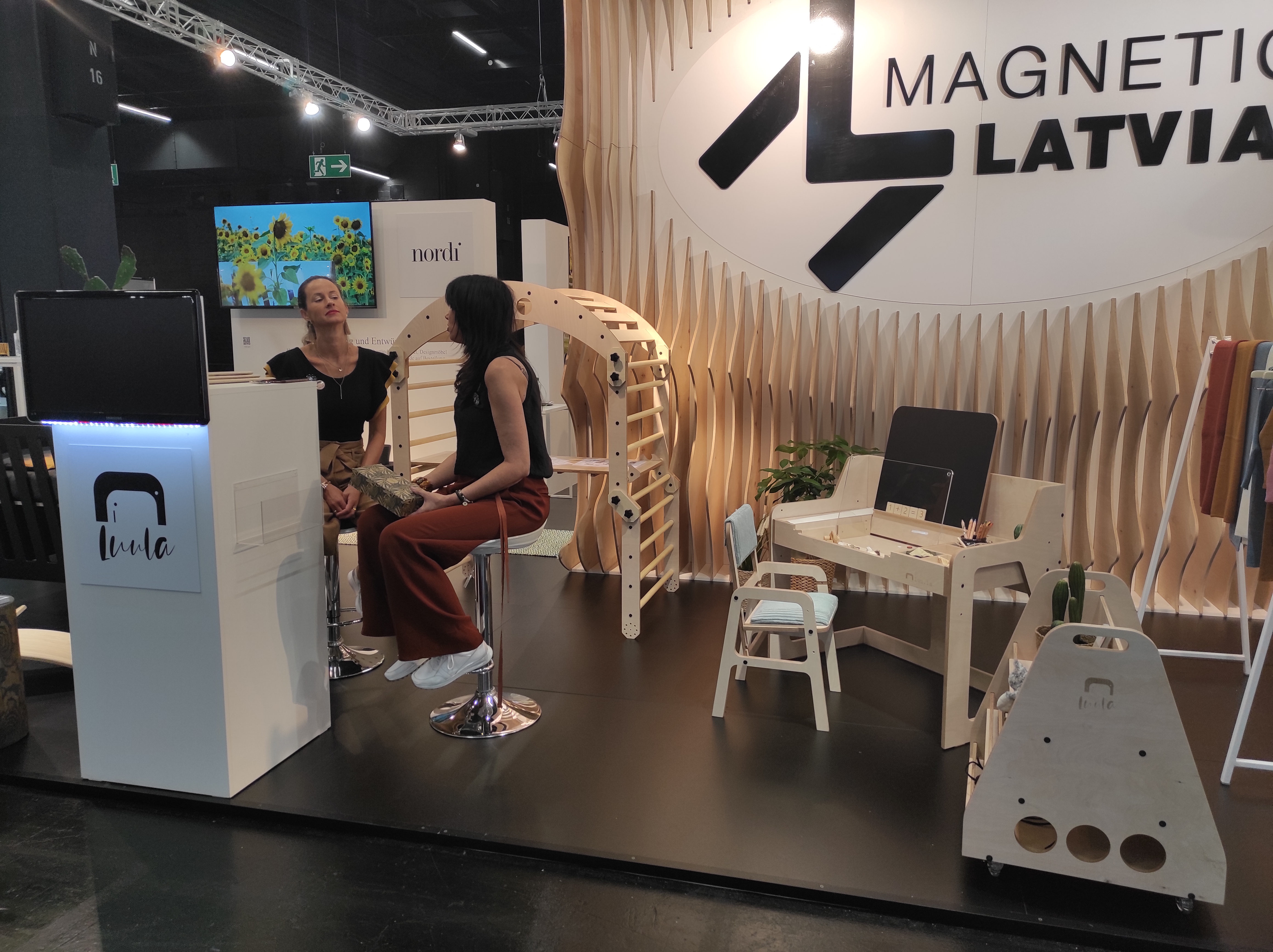 Kind + Jugend Innovation Award 2022 Nomination for Luula Table Set: Our First Award